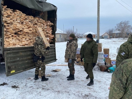 Курским мобилизованным передали стройматериалы, печи и тёплые вещи