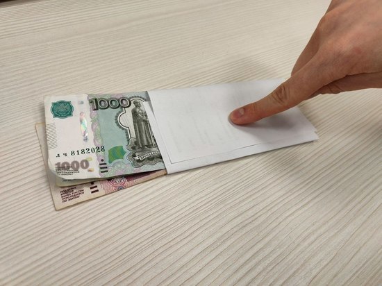 Суд в Петербурге арестовал экс-сотрудника ГИБДД, бравшего взятки за сдачу экзамена в МРЭО