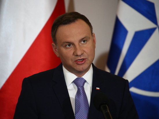 Президент Польши Дуда: принять решение о передачи Украине F-16 будет нелегко