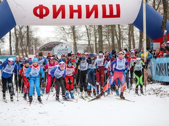 В Курске в 41-й раз прошел массовый забег «Лыжня России - 2023»