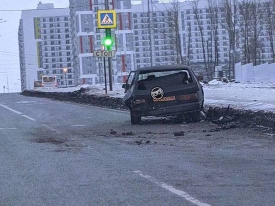 Пензенец бросил разбитую машину на обочине дороги