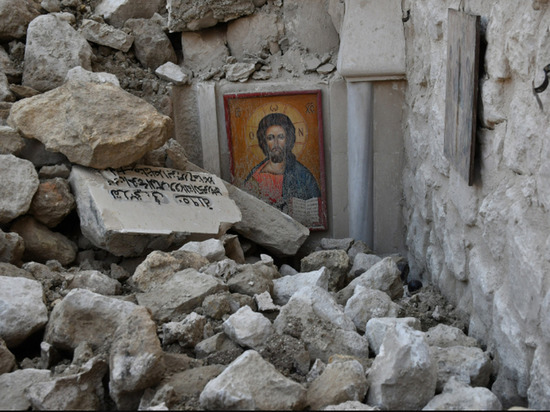 Экономический ущерб Турции от землетрясений оценили в $84 млрд