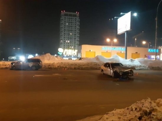 В Новосибирске пассажир Тoyota погиб в ДТП на Большевистской