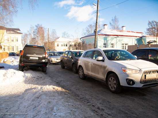 «Гиперборея» опять создала автомобильный коллапс в исторической части Петрозаводска