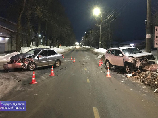 В Кинешме Ивановской области в ДТП с Kia и Renault пострадали оба водителя
