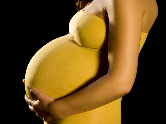 В стране хотят поменять систему  «вид на жительство после родов»