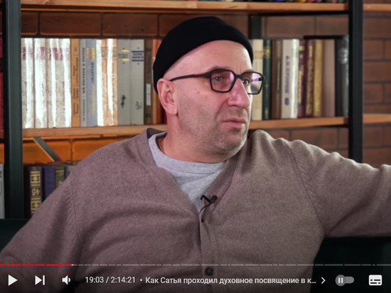 Известный психолог Сатья Дас ударил женщину во время семинара в Великом Новгороде