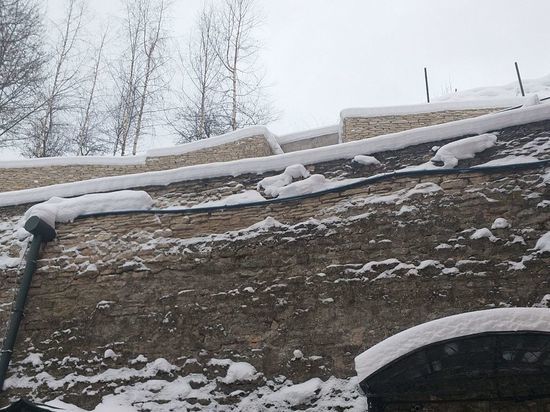 Как в Сочи: особую методику используют при реставрации объектов Псково-Печерского монастыря