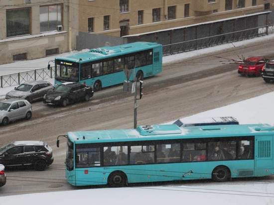 Комитет по транспорту наглядно рассказал о работе общественного транспорта после закрытия «Ладожской»