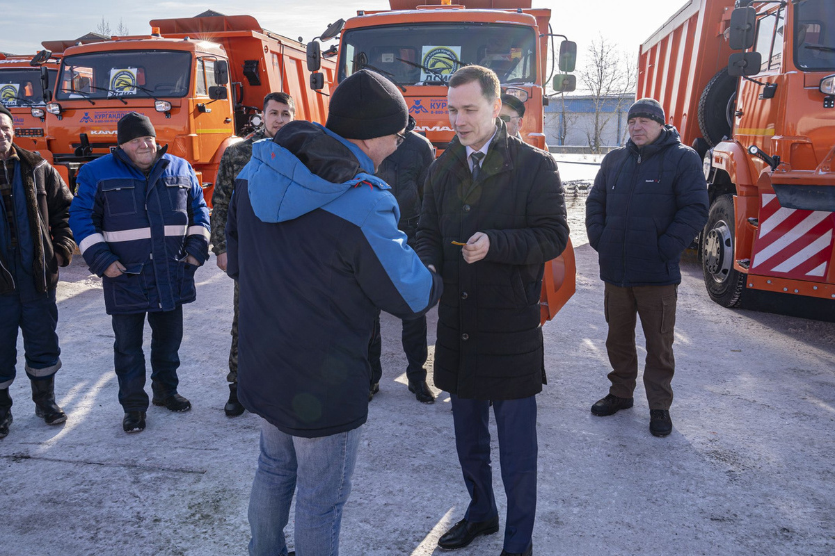 Новую спецтехнику закупила Дорожная служба Иркутской области - МК Иркутск