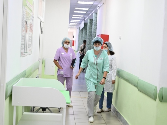 Челябинский врач объяснил, почему невозможно создать одно лекарство от рака