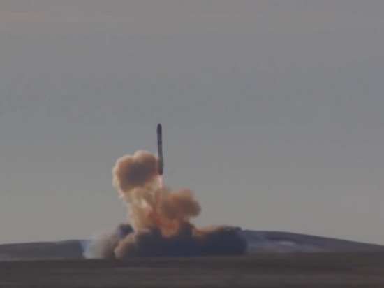 В немецком парламенте предупредили о "ядерном армагеддоне"