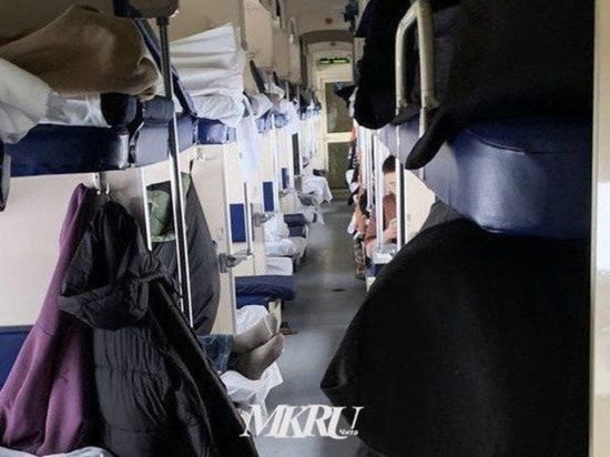Забайкалец ударил стаканом по голове попутчика в поезде за нарушенный сон