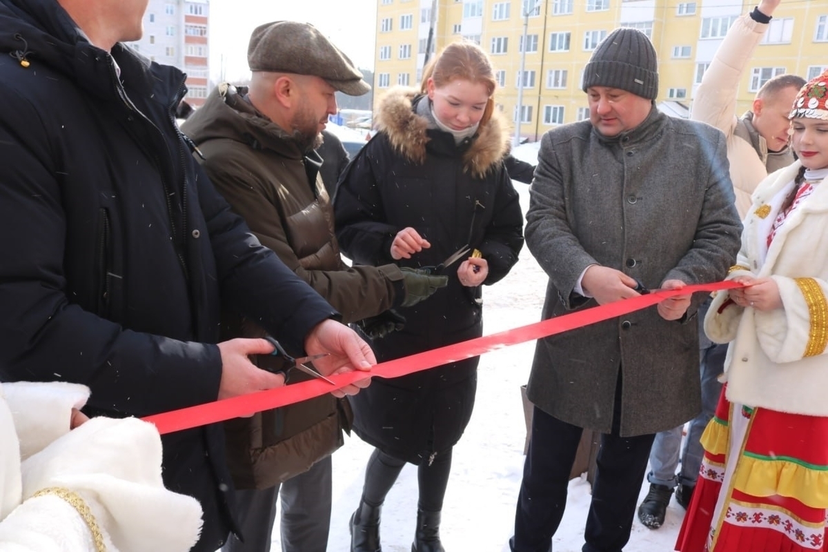 В Шумерле дети-сироты получили ключи от нового жилья - МК Чебоксары