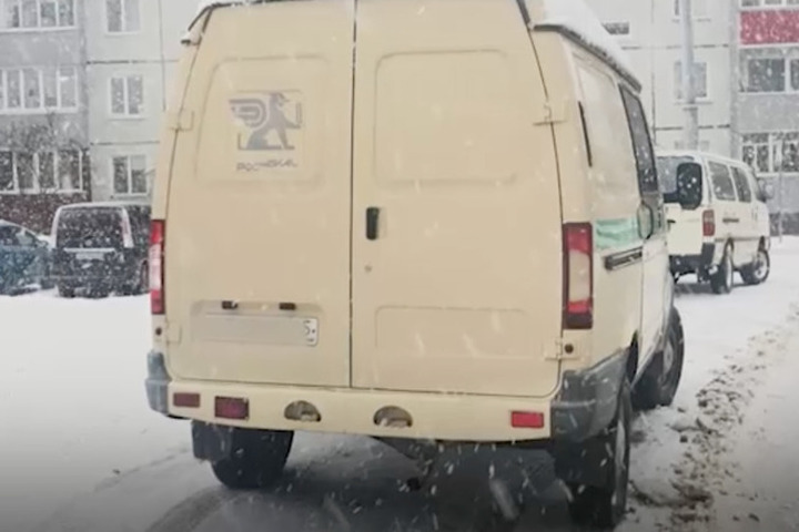 International 4700 инкассатор