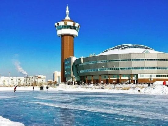В Якутске открыт сезон ледовых катков