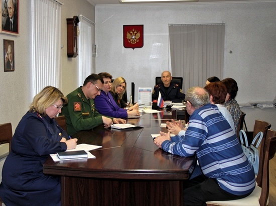 Глава рязанского следкома Никешкин встретился с членами семей участников СВО