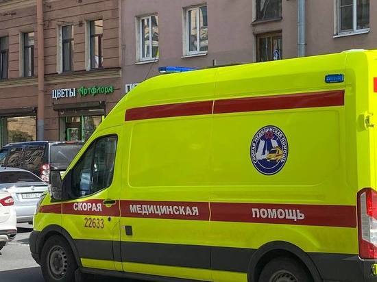 В Петербурге 94-летняя блокадница сварилась заживо из-за прорыва трубы с кипятком