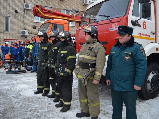 В Серпухове провели смотр сил и спецтехники  к паводковому периоду