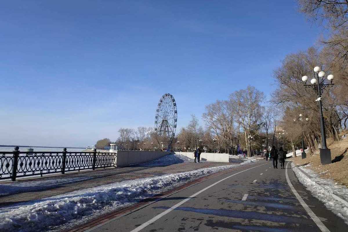 Прогноз погоды хабаровского. Хабаровск климат. Хабаровск декабрь. Бикин зимой. Хабаровск в марте.