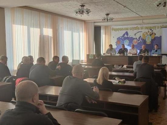 Красноярским перевозчикам напомнили об административной и уголовной ответственности за незаконную высадку детей
