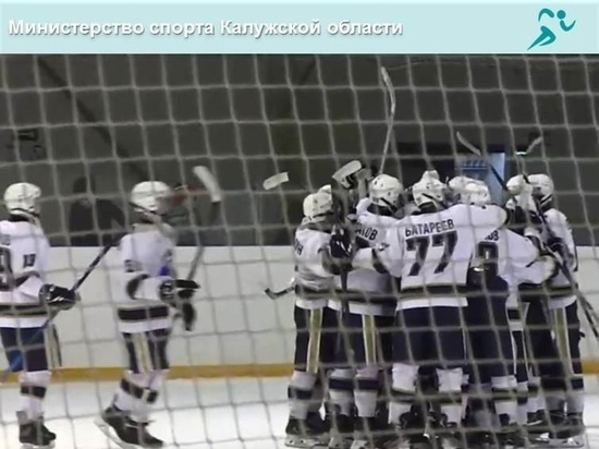Калужские хоккеисты разгромили орловских со счетом 2:1