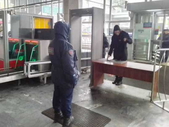 Выяснились подробности задержания человека с минами на Курском вокзале