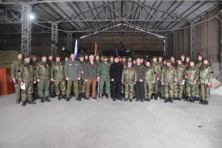 56 бойцов получили награду от Дениса Пушилина - МК Донбасс