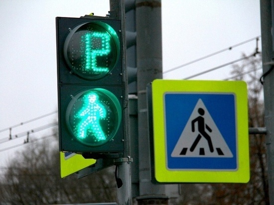 Светофоры в Брянске перевели на круглосуточный режим работы