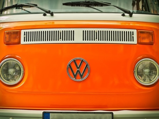 Германия: VW повышает цены на модели с двигателем внутреннего сгорания
