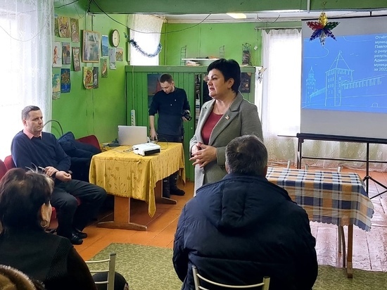 Депутат областной думы Лариса Артемьева встретилась с жителями Мошенского района