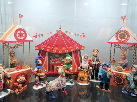 В культурном центре на окраине Архангельска открыли выставку ватных игрушек