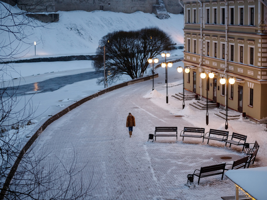 Снег и гололедица ожидаются в Псковской области в понедельник