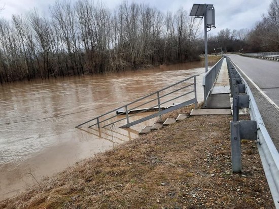 Уровень воды в реке Шебш в Северском районе поднялся до опасных отметок