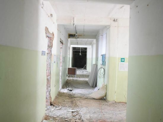 В Володарском районе Астраханской области идет ремонт поликлиники