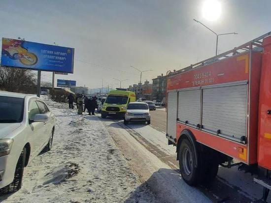 В Улан-Удэ после тройного ДТП водитель получил ушиб внутренних органов