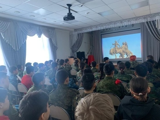В Якутии свыше 100 школьников прошли сборы общественного движения «Юные карбышевцы»