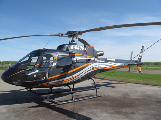 При аварийной посадке вертолета красноярской авиакомпании на юге Кемеровской области погиб один человек