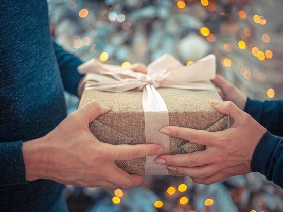 Жительницы Воронежа оказались одними из самых скупых на подарки к 23 февраля