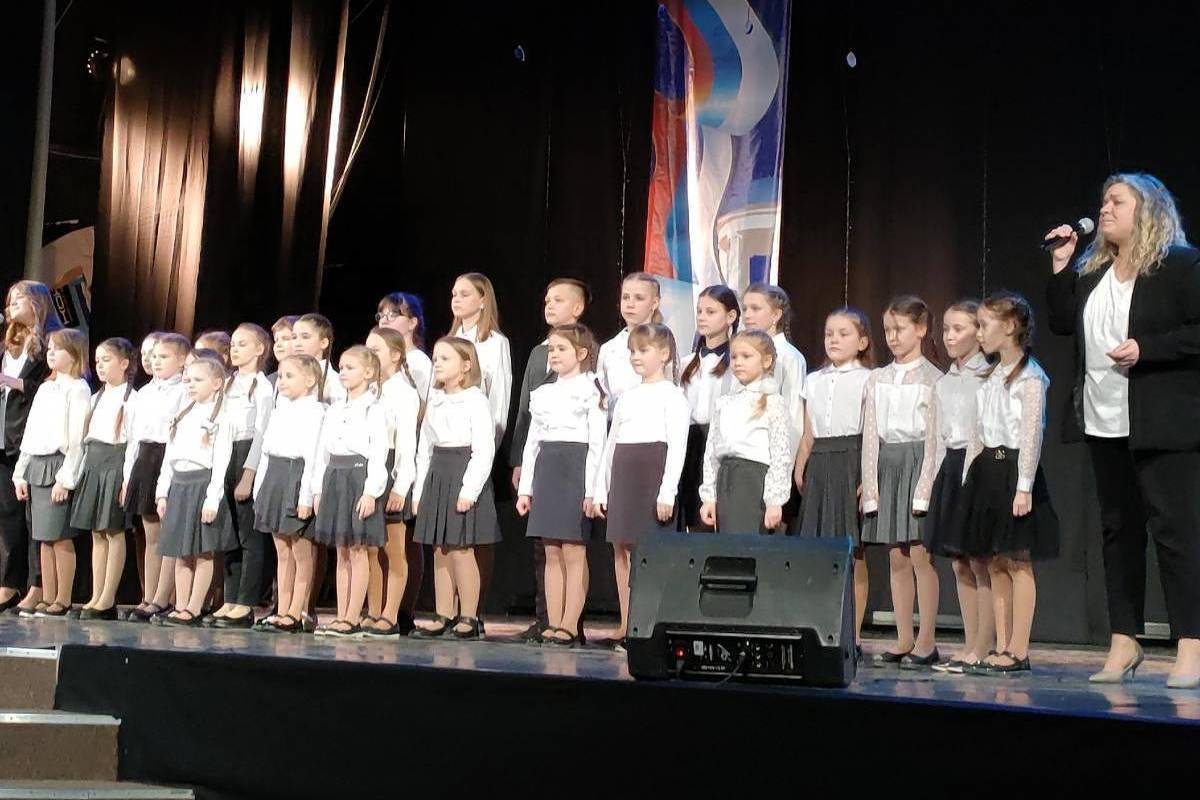 При поддержке Женского движения Единой России в Костроме прошел благотворительный концерт «От сердца к сердцу»