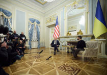 Приближающаяся годовщина начала спецоперации России на Украине инициирует все более активные действия западных политиков