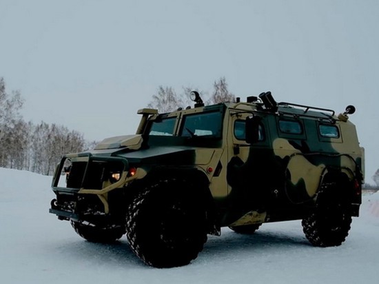 Спецназовцы в Новосибирске осваивают управление «Тиграми»