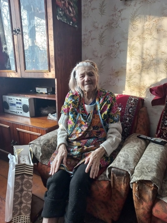 Под Тверью 95 лет исполнилось ветерану войны Марии Лебедевой