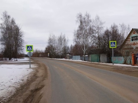 Прокуратура потребовала обустроить тротуар в брянском Сураже