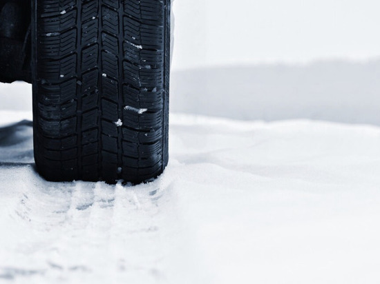 В Уварове угонщик решил прокатиться на чужом авто и угодил в кювет