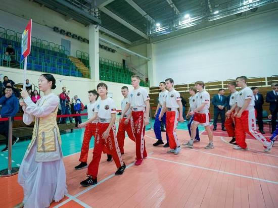 Около 300 спортсменов выступят на соревнованиях по кикбоксингу в Якутске