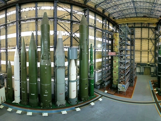 Литовкин: приостановка ДСНВ лишила США возможности проверять российские ракеты