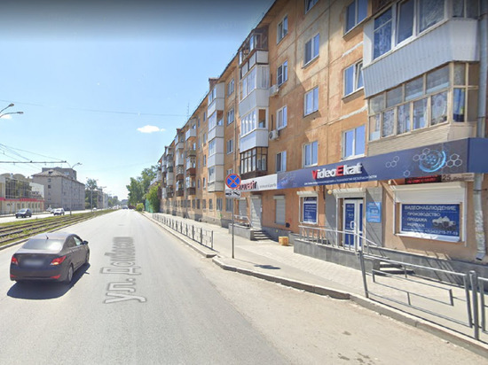 Остановку и стоянку машин запретят на Донбасской в Екатеринбурге
