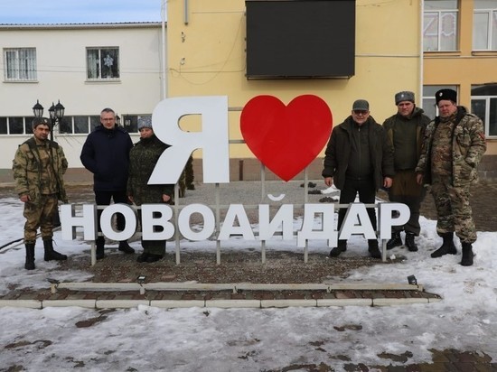 Администрация города Моршанска взяла шефство над Новоахтырской школой