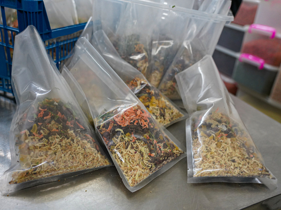 Волонтёры в кубанской станице начали производить заготовки горячих обедов для участников СВО